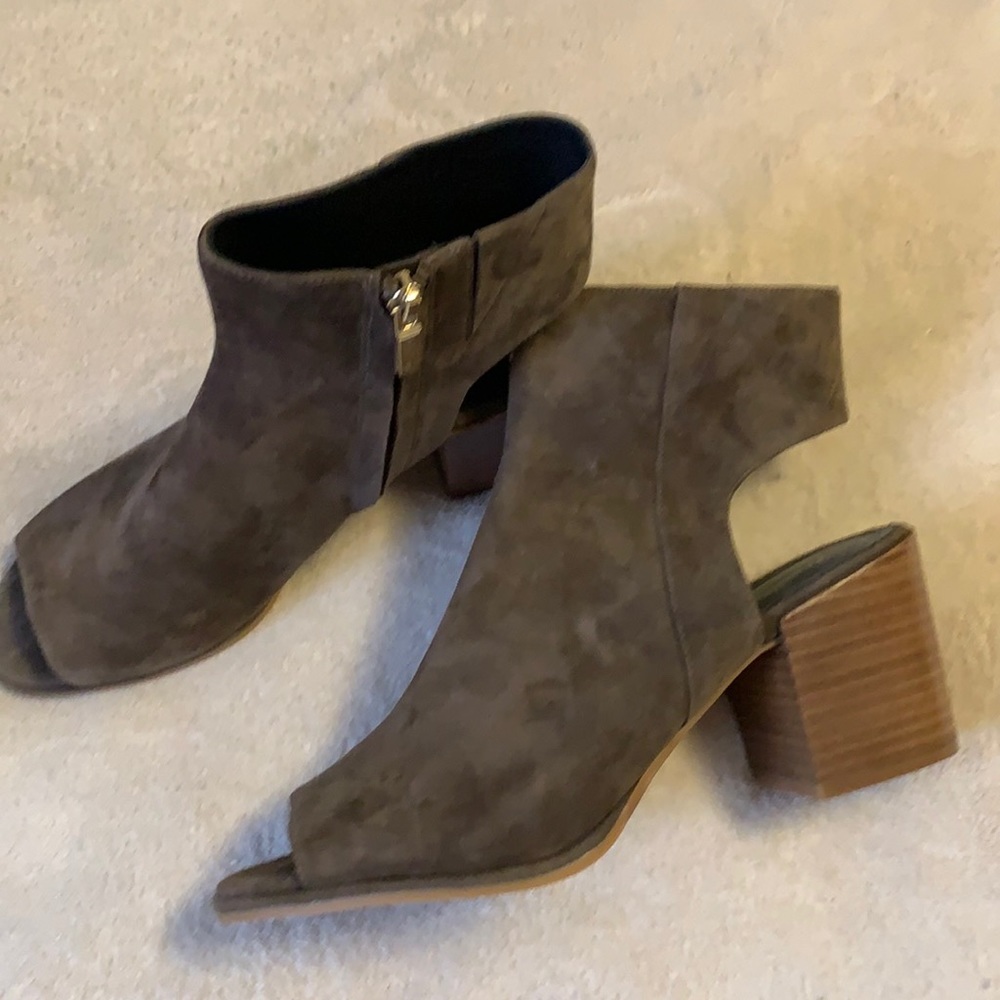 Kenneth Cole Peep Toe Booties